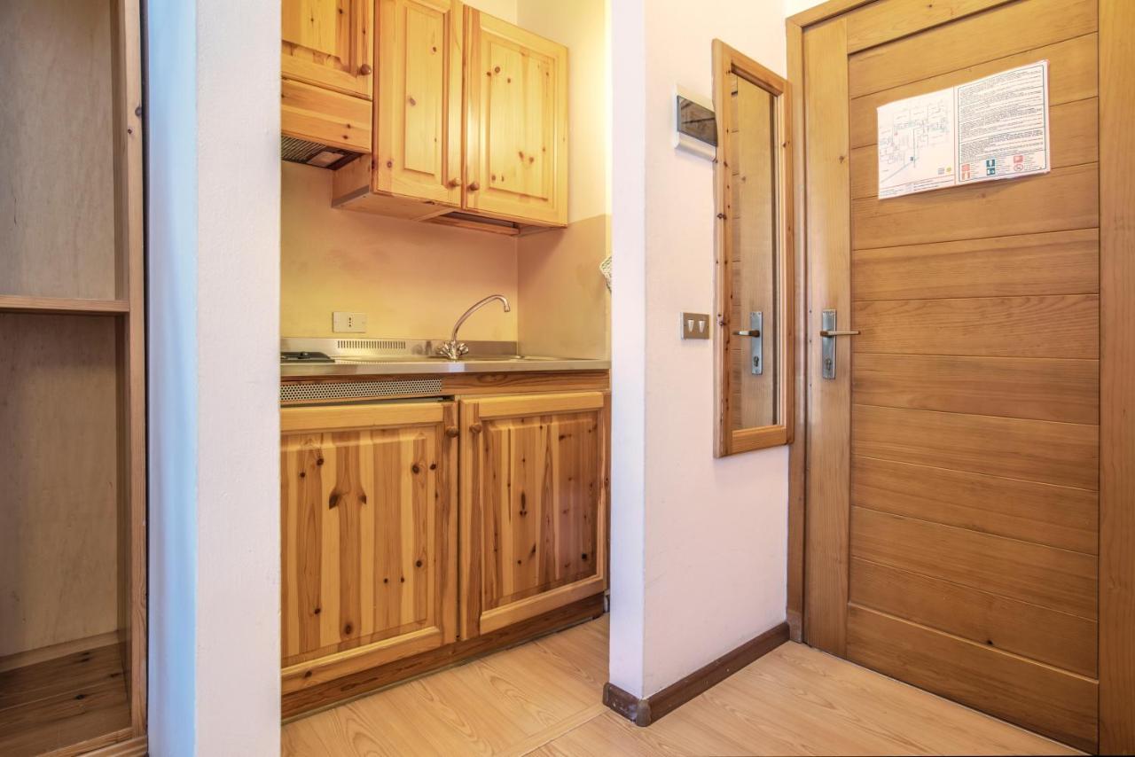 Relais Clubresidence Сан-Мартино-ди-Кастроцца Экстерьер фото